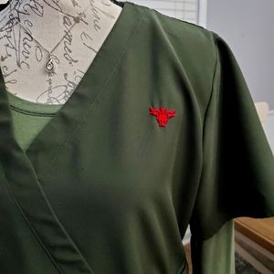 Med Coutoure mock wrap scrub Top GOLD